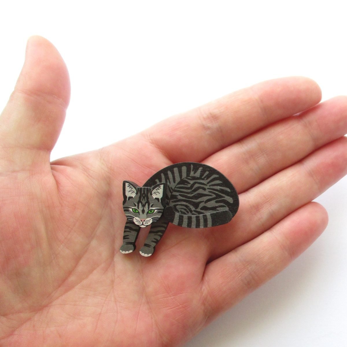 sleeping tabby cat brooch 4